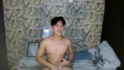 Snapshot of asian_wayne chatting on December 2024 10:57:01 AM wayne online show from December 2024 10:57:01 AM