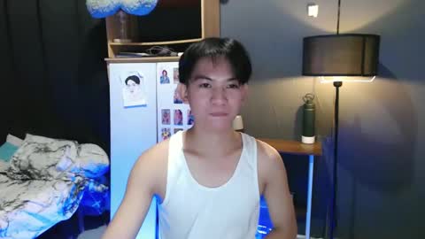 Snapshot of asian_wayne chatting on January 2025 04:43:01 AM wayne online show from January 2025 04:43:01 AM