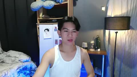 Snapshot of asian_wayne chatting on January 2025 11:56:01 AM wayne online show from January 2025 11:56:01 AM