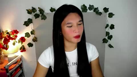 Yan online show from September 2025 10:10:02 PM