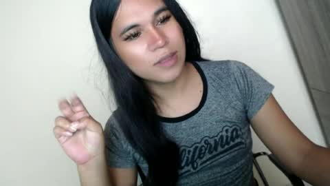 Snapshot of asianblk_barbiedoll chatting on July 2026 01:09:01 AM asianblk_barbiedoll online show from July 2026 01:09:01 AM