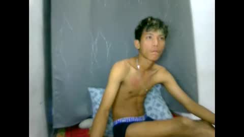 Isan online show from September 2025 03:23:02 PM