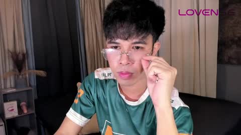 Snapshot of asiancum_peter chatting on May 2026 02:09:02 AM asiancum_peter online show from May 2026 02:09:02 AM