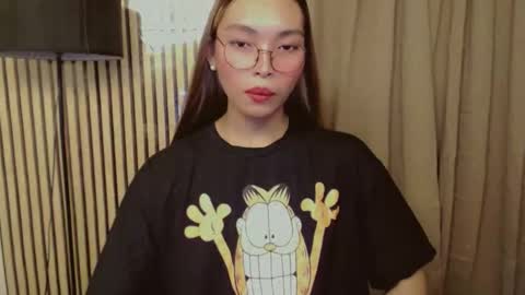 Snapshot of asianhottiesttamira chatting on October 2025 05:10:02 AM HI IM TAMIRA LOOKING FOR SERIOUS RELATIONSHIP online show from October 2025 05:10:02 AM