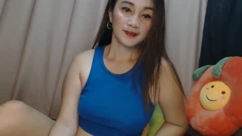 Cristie online show from March 2025 10:32:02 PM