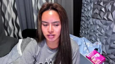Snapshot of asianhugecockjoshua chatting on January 2026 01:04:01 PM JOSHUA AND SAMIRA online show from January 2026 01:04:01 PM