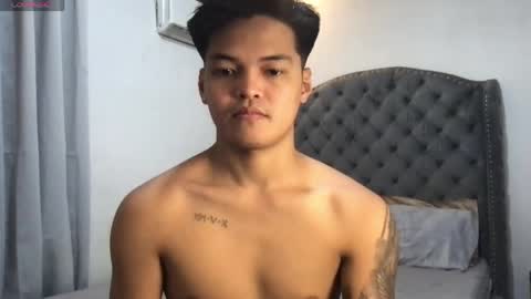 Snapshot of asianhugescott chatting on June 2026 10:08:01 AM VICTORIA SCOTT online show from June 2026 10:08:01 AM