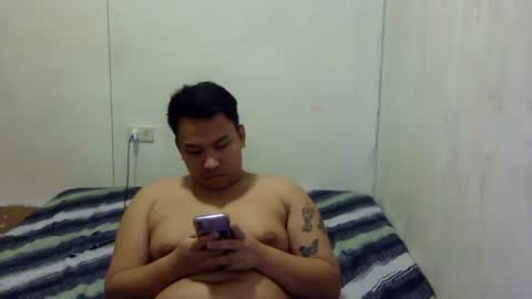 Snapshot of asiannaughtytwink43 chatting on March 2025 05:54:01 AM Supgod43 online show from March 2025 05:54:01 AM