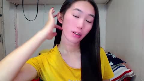 Snapshot of asianqt19 chatting on January 2025 09:58:02 AM J A D E online show from January 2025 09:58:02 AM