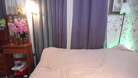 Snapshot of asiansmokeyxx chatting on December 2024 10:34:02 AM prince online show from December 2024 10:34:02 AM