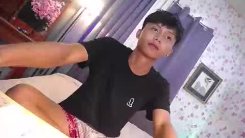 Snapshot of asiansmokeyxx chatting on January 2025 03:18:02 PM prince online show from January 2025 03:18:02 PM