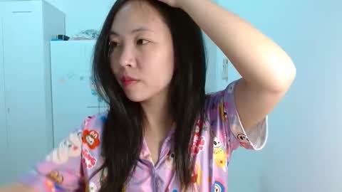 Tabby online show from December 2025 02:45:02 PM