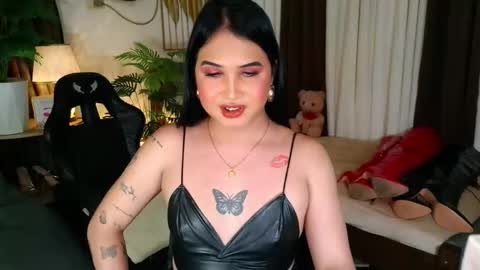 asiantrans23 online show from November 2025 05:04:02 PM