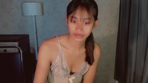 Snapshot of asiantreasures chatting on February 2026 05:55:02 PM kisses online show from February 2026 05:55:02 PM