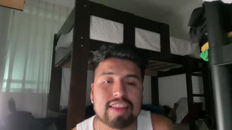 A S I L I O S   H A L L online show from October 2025 04:01:02 AM