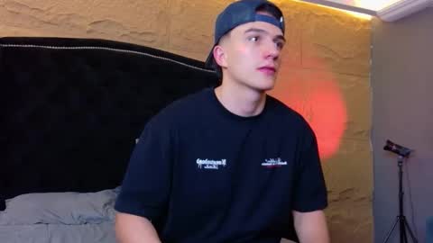 Aslan  online show from April 2026 03:45:02 AM