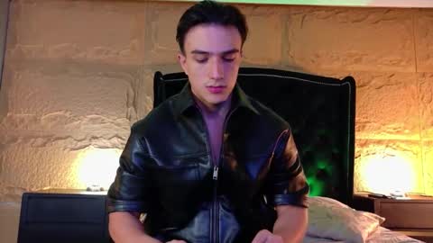 Snapshot of aslanfox_ chatting on June 2026 01:00:01 AM Aslan online show from June 2026 01:00:01 AM