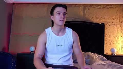 Snapshot of aslanfox_ chatting on June 2026 02:23:02 AM Aslan online show from June 2026 02:23:02 AM