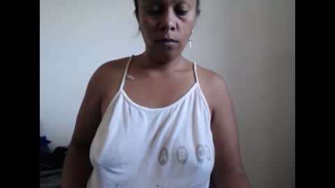 Snapshot of aslanne chatting on February 2026 06:01:02 AM aslanne online show from February 2026 06:01:02 AM