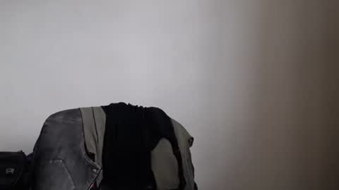 Snapshot of aslanne chatting on February 2026 11:00:02 AM aslanne online show from February 2026 11:00:02 AM