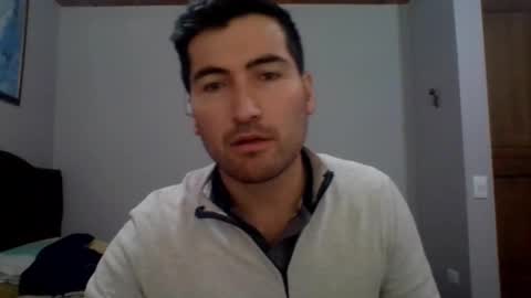 Antonio online show from February 2025 04:57:01 PM