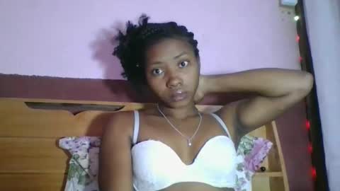 asmiraa online show from January 2026 05:22:02 AM