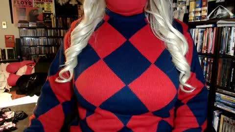 Aspen Vale online show from November 2025 02:36:01 AM