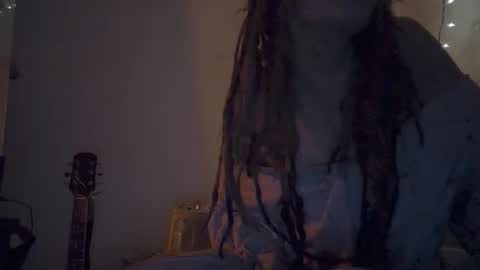 Snapshot of aspiringturtlegirl chatting on February 2026 04:01:02 AM aspiringturtlegirl online show from February 2026 04:01:02 AM