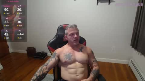 Snapshot of ass_chaser_1 chatting on September 2025 01:29:01 AM Ass Chaser online show from September 2025 01:29:01 AM