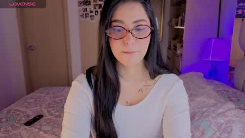 Ashley online show from December 2025 02:50:01 AM