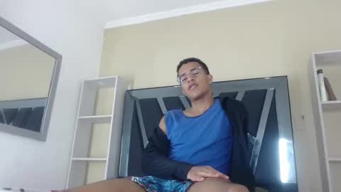 Aston  online show from November 2025 01:11:02 PM