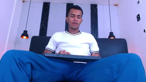 Aston  online show from April 2026 03:06:01 PM