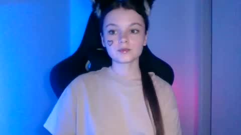 Snapshot of astradream_ chatting on September 2025 05:05:02 PM astradream_ online show from September 2025 05:05:02 PM