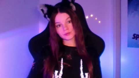 Snapshot of astradream_ chatting on January 2026 10:15:02 PM astradream_ online show from January 2026 10:15:02 PM