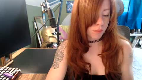 AstraeaSiren online show from June 2026 04:33:01 PM