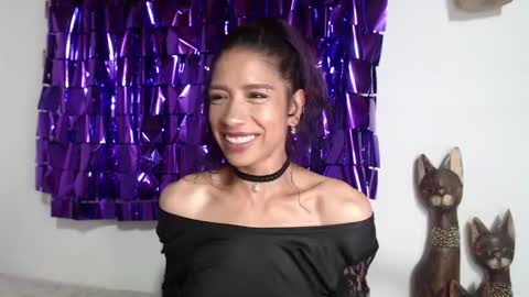 Astrid online show from March 2026 02:08:02 AM