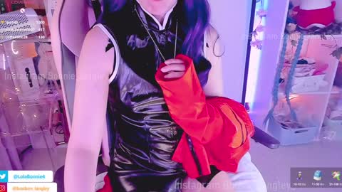 Bonnie online show from January 2025 12:17:01 AM