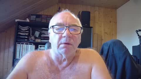 asusandy online show from September 2025 06:18:01 AM