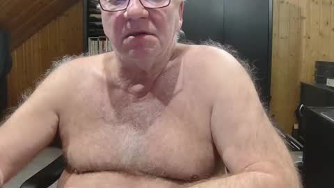 asusandy online show from January 2026 12:13:01 AM