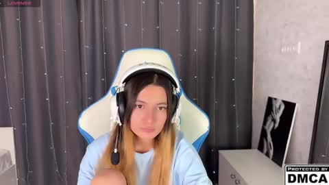 Asya online show from September 2025 02:57:01 AM