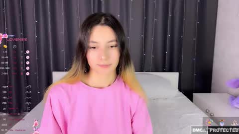 Asya online show from December 2025 03:33:01 AM