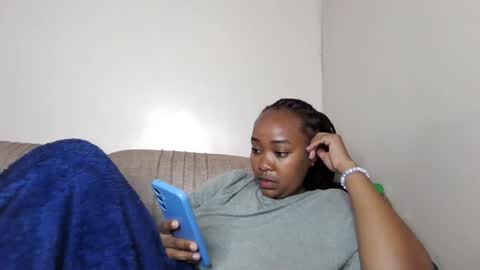 atara_seren online show from May 2026 02:45:01 PM