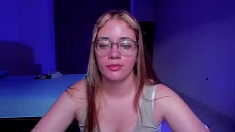 atenas online show from February 2025 10:31:01 PM