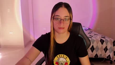 atenas online show from September 2025 06:51:02 PM