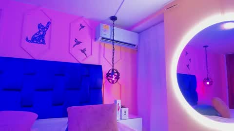 Snapshot of atenea_cute21 chatting on March 2025 06:37:01 AM Athenea online show from March 2025 06:37:01 AM