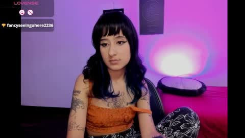 Atenea online show from April 2026 08:54:01 PM