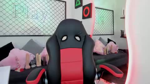 ATENEA online show from February 2025 01:19:01 PM