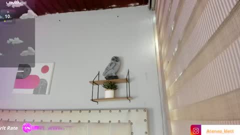 Snapshot of atenea_klett_ chatting on May 2026 01:39:01 PM ATENEA online show from May 2026 01:39:01 PM
