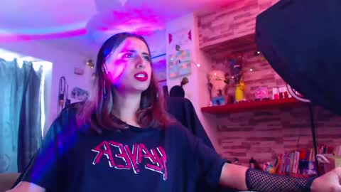 Atenea online show from February 2025 04:24:01 PM