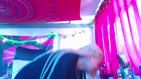 Atenea online show from October 2025 02:04:02 PM